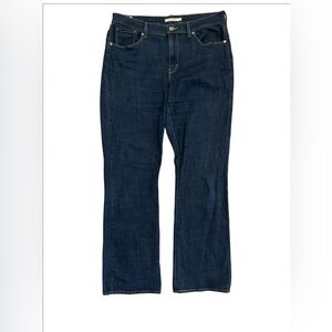 Levi's Dark Blue Bootcut Leg Jeans, Long, 32 In Inseam.
